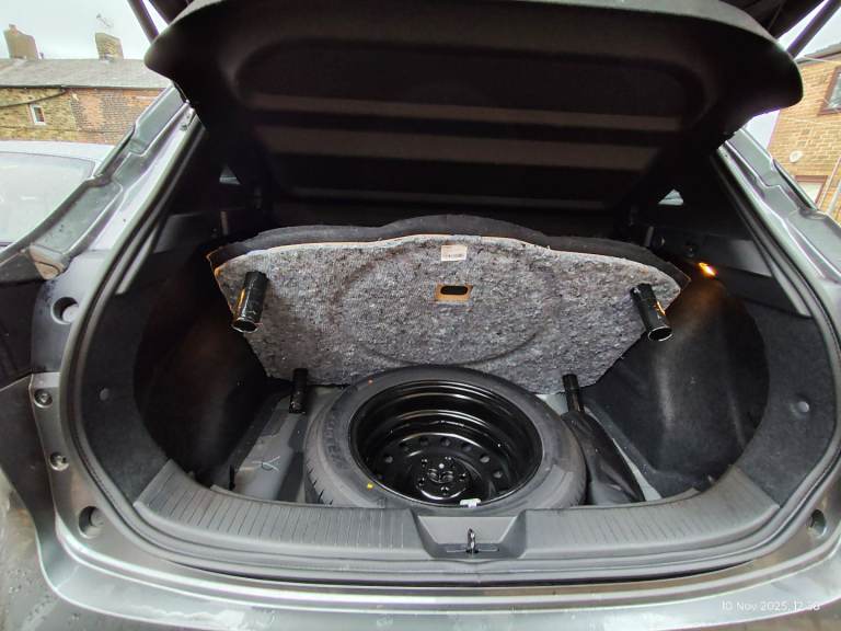 17 inch full size spare wheel. 