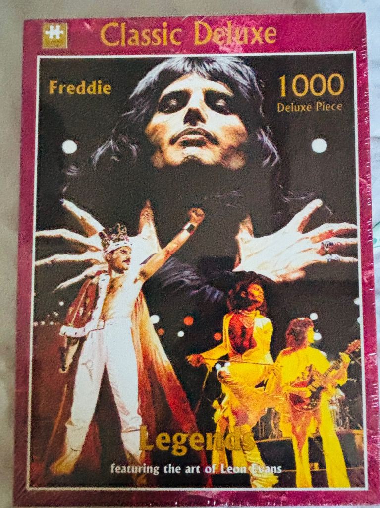 Retro Freddy Mercury puzzle 