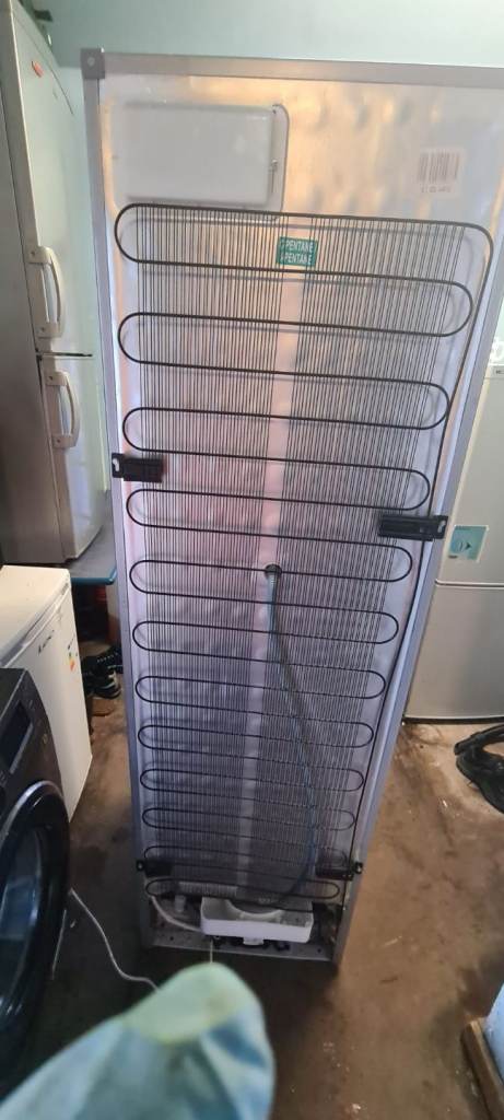 Cheap fridge freezer 