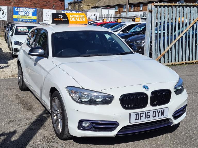 2016 BMW 1 Series 118d Sport 5dr TOP SPEC HATCHBACK Diesel Manual