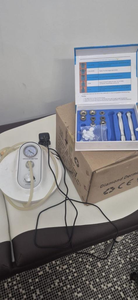 Diamond Microdermabrasion Machine - Good Condition