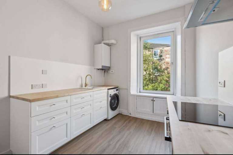 Painter & Decorator | Interior Painting | Glasgow & Surrounding Areas
