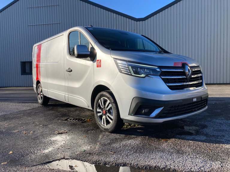 Renault Trafic L2H1 Exclusive 150BHP Aircon - £584.98 + vat