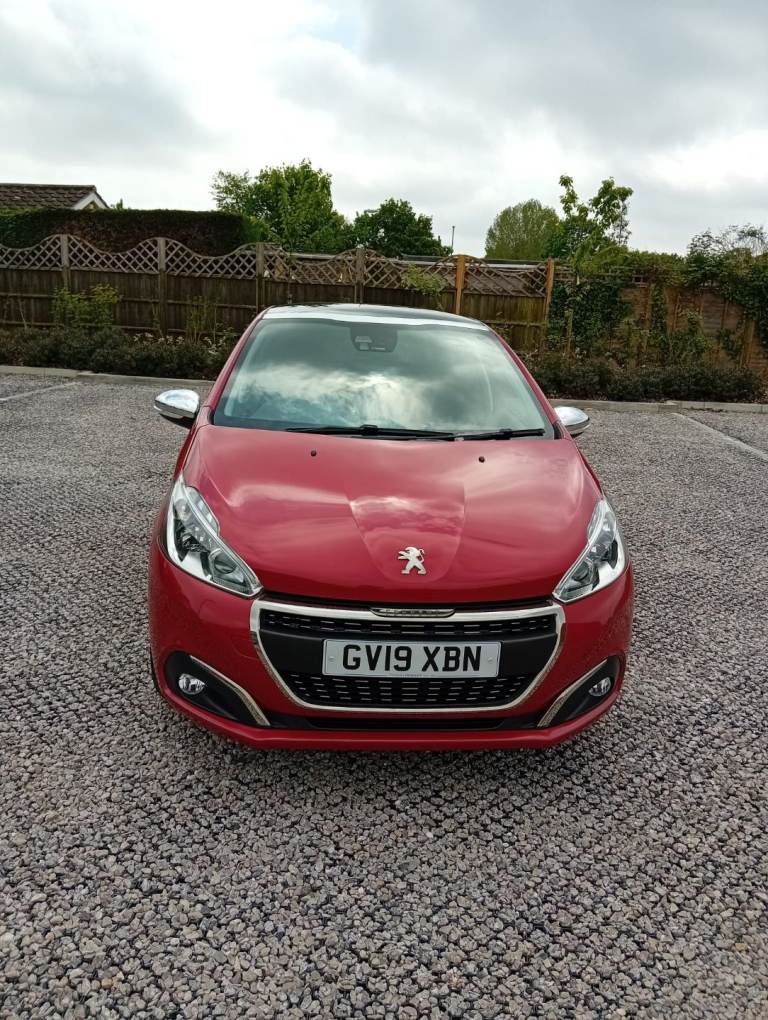 Peugeot, 208, Hatchback, 2019, Manual, 1199 (cc), 5 doors