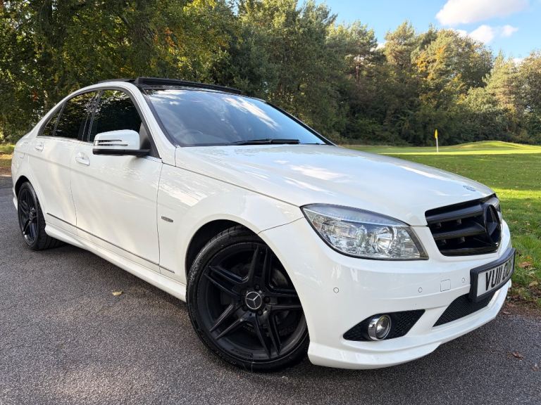 Mercedes-Benz, C CLASS, Saloon, 2011, Manual, 2143 (cc), 4 doors