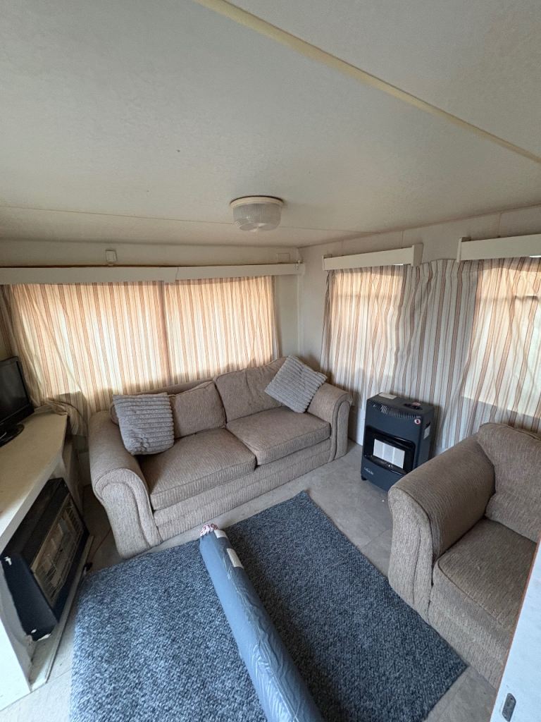 2 bedroom Mobile caravan to rent 
