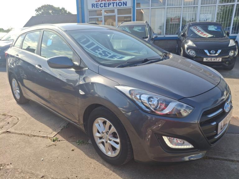 2016 Hyundai i30 1.6 CRDi Blue Drive SE 5dr ESTATE Diesel Manual