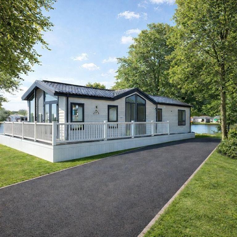 Atlas Jasmine in Allerthorpe  - Lodge / Caravan 