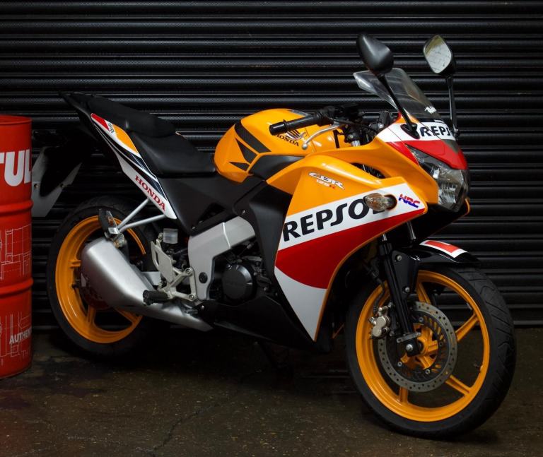 Honda CBR 125 NOT R125 CBR125R RC125 YZF 125 CBR125 