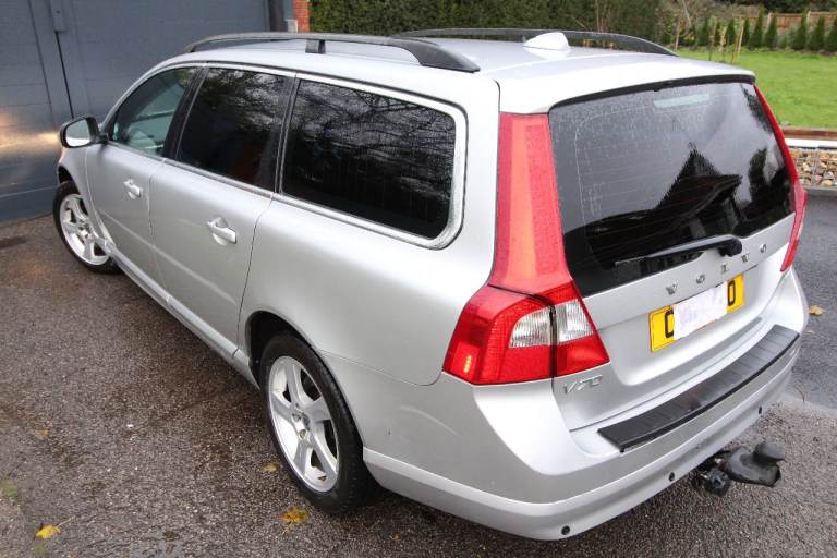 Volvo, V70, Estate, 2010, Semi-Auto, 2400 (cc), 5 doors