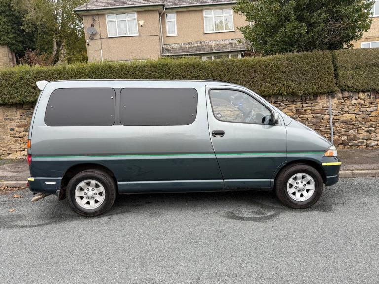 2010 Toyota Granvia 3.0TD VAN AUTO DIESEL   Diesel Automatic