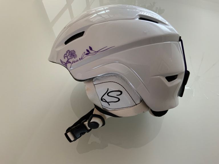 Salomon ski helmet