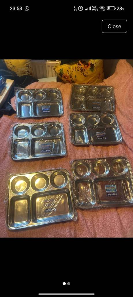 Set of 6 New Stainless Steel Divided Mess Trays with Cups