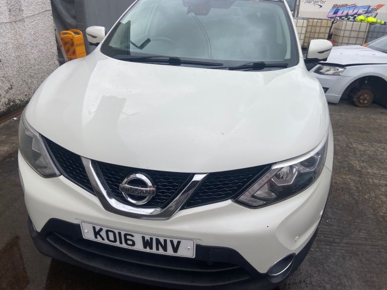 Nissan, QASHQAI, TEKNA Hatchback, 69k years mot 2016, Manual, 1598 (cc), 5 doors