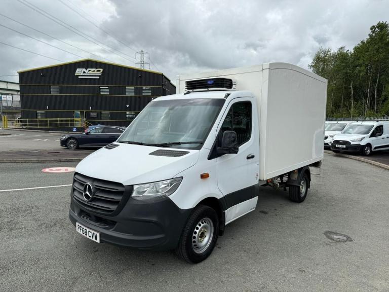 2018 68 REG MERCEDES BENZ SPRINTER 314 CDI MWB FRIDGE VAN AUTO WHITE EURO 6