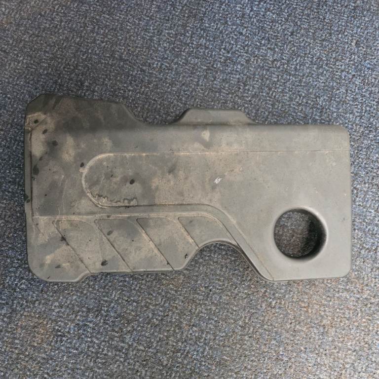 Vauxhall astra k 1.6 diesel engine cover 