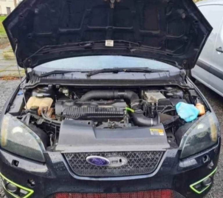 Ford / volvo 2.5 turbo petrol engine and gearbox etc