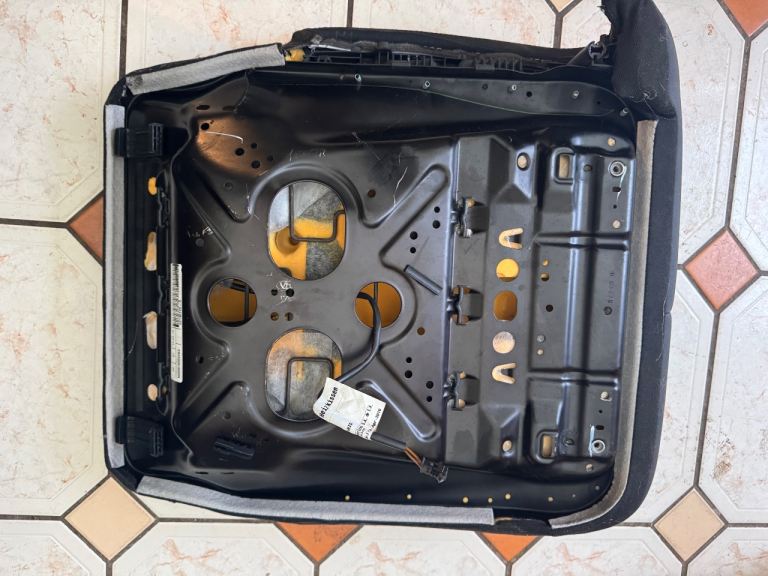 Mercedes ML W164 2006 to 2012 Front Driver Side Heated Seat