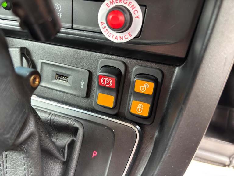 VOLKSWAGEN CADDY DRIVE FROM WHEELCHAIR ACCESSIBLE VEHICLE 1.4 TSI BlueMotion