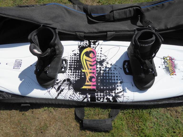 Wakeboard O'brien 3 Stage Rocker 137cms with Bindings. Great Starter Board *Hardly Used*