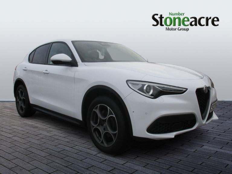 2022 Alfa Romeo Stelvio 2.0 Turbo Petrol 200hp Awd Sprint ESTATE Petrol Automatic