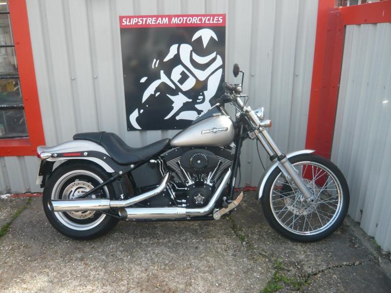 Harley-Davidson FXSTB NIGHT TRAIN ONLY 2K MILES 1584 XL FAT CUSTOM BOB 1450