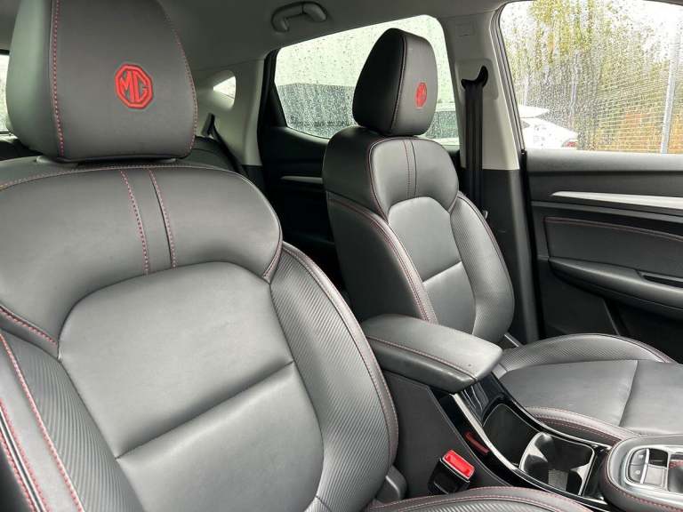 2023 MG MG ZS 1.0 T-GDI Exclusive SUV 5dr Petrol Auto Euro 6 (111 ps) SUV PETROL Automatic