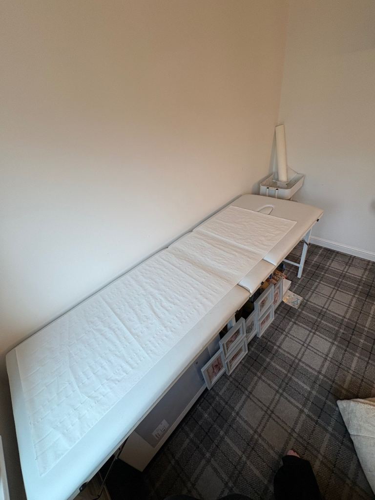 Foldable Massage bed. 