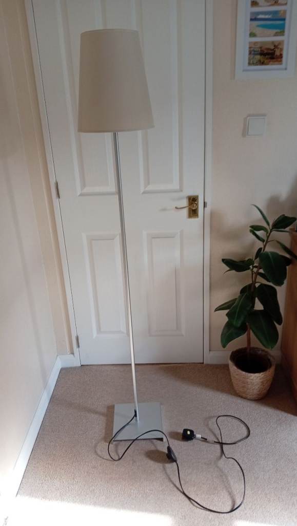 5ft Standing Lamp