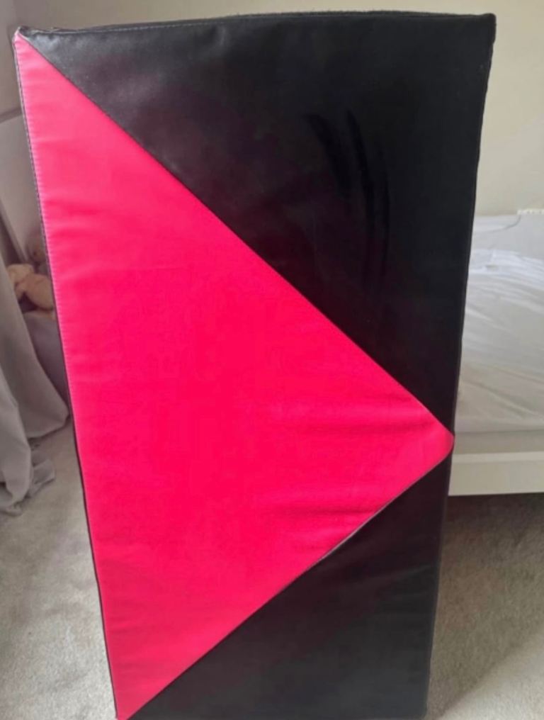 CCLIFE 10ft gymnastics/exercise mat 