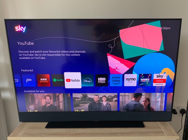 Sky Glass TV 4K UHD Smart TV 55” – As Good As New