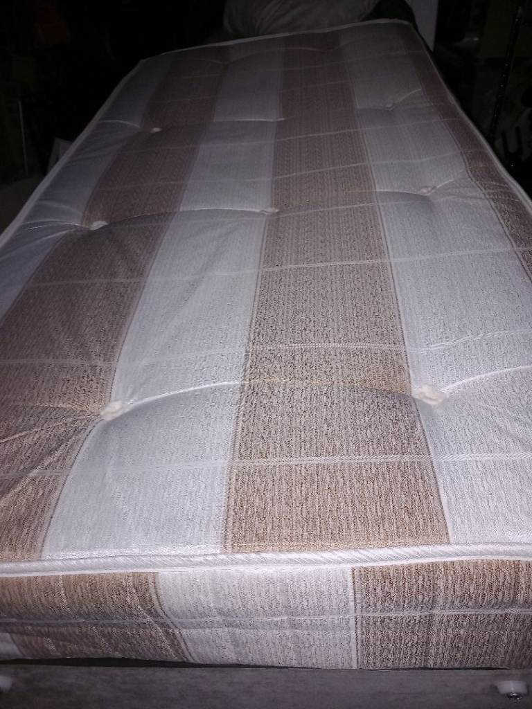 Single divan bed and mattress CAN DELIVER