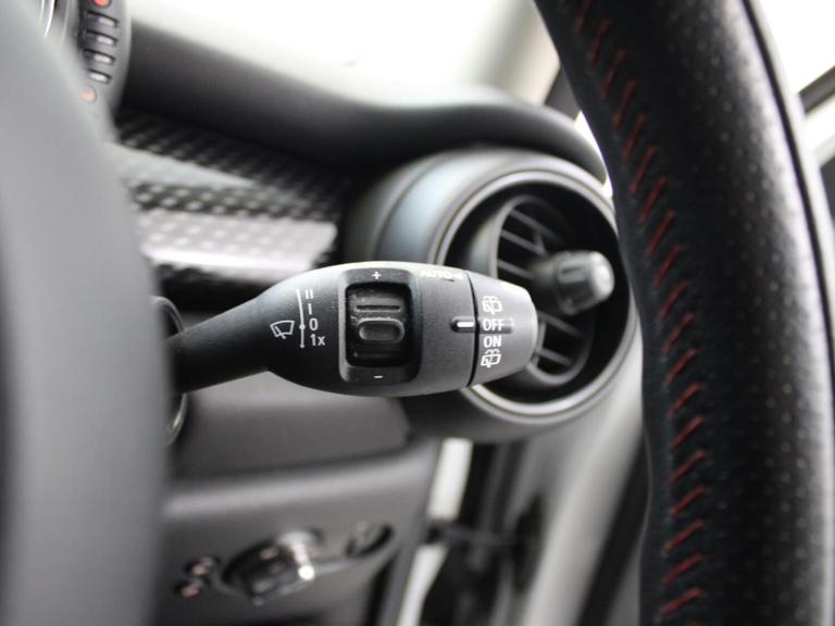 2016 MINI Hatch 2.0 Cooper S D 5dr Auto [Media Pack XL] Hatchback DIESEL Automatic