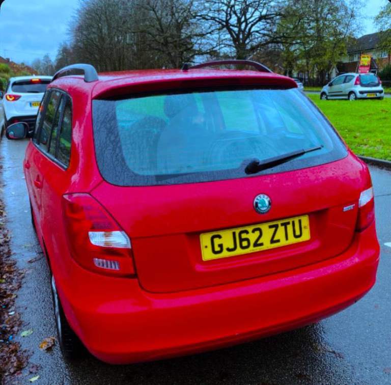 Skoda, AUTOMATIC FABIA, Estate, 2012 1197 (cc), 5 doors