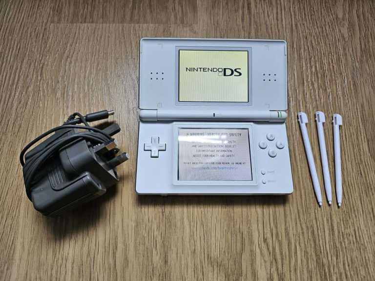 Nintendo DS Lite For Sale