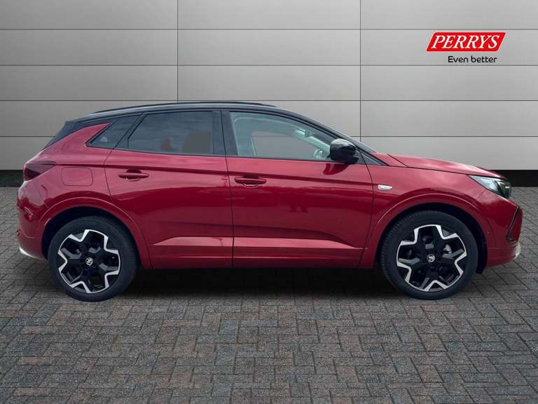 2023 Vauxhall Grandland 1.2 Turbo Ultimate 5dr Auto Hatchback PETROL Automatic