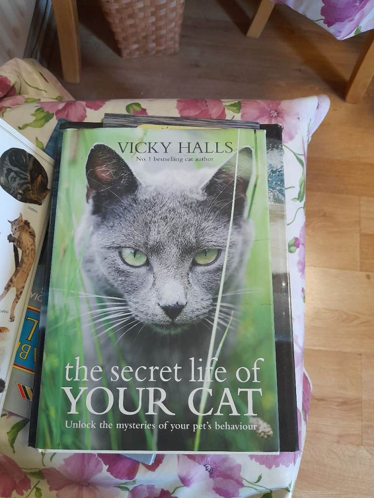 The Secret life of your cat book