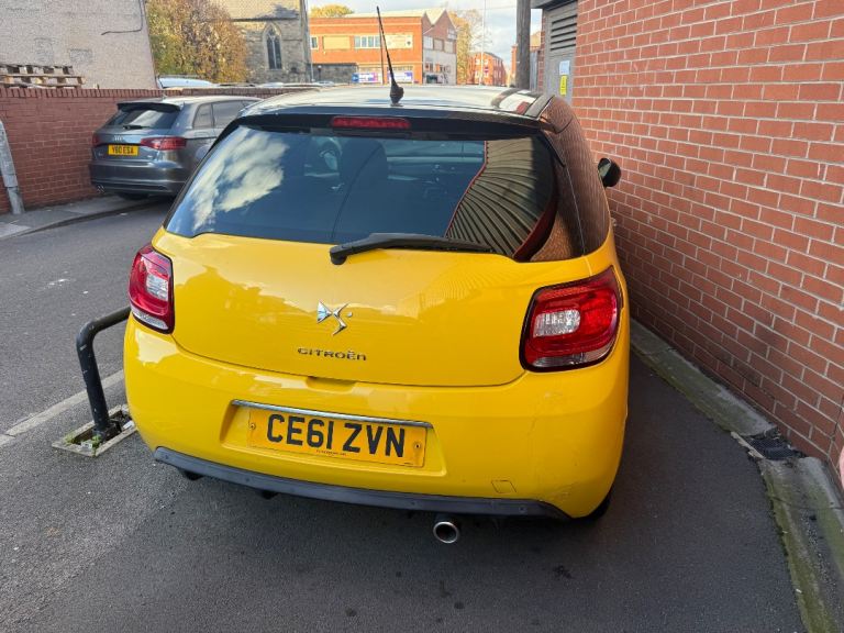 Citroen, DS3, Hatchback, 2011, Manual, 1560 (cc), 3 doors