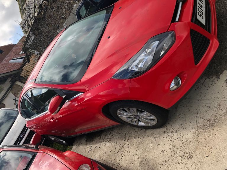 Ford, FOCUS, Hatchback, 2014, Manual, 998 (cc), 5 doors