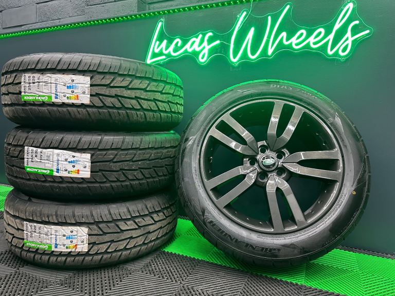 image for Discovery 4 / 3 HSE Powdered Technical Grey 20” Alloy Wheels - style 510 Landmark & NEW tyres!