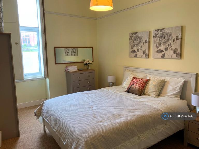 2 bedroom flat in Argyle Street, Glasgow, G3 (2 bed) (#2740742)