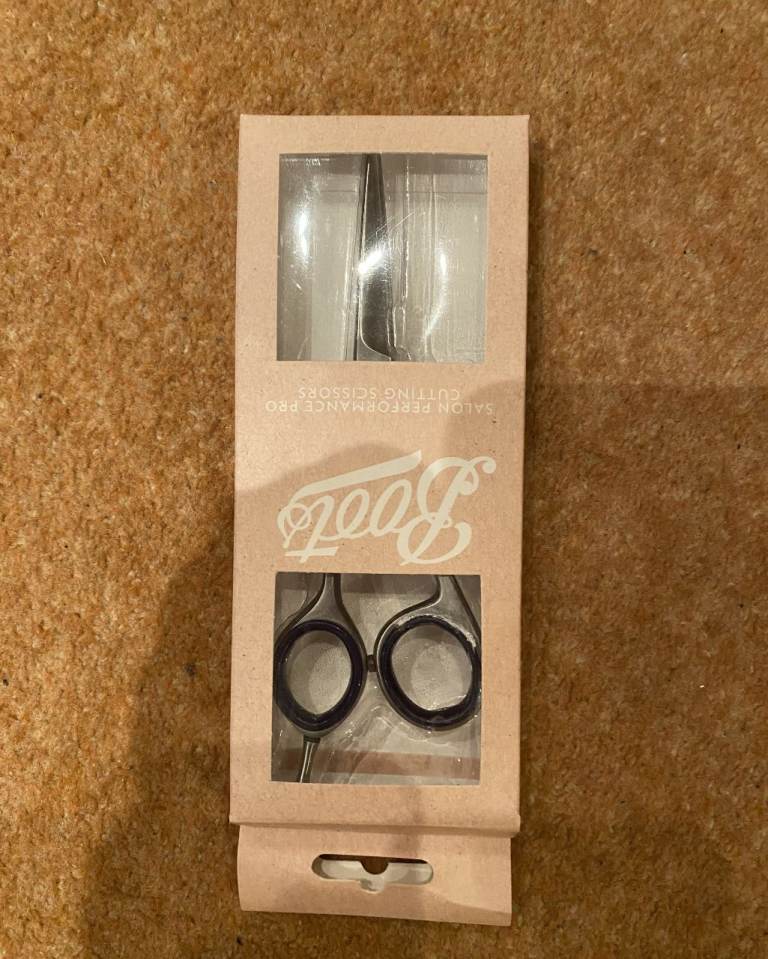 Salon Performance Professional Hair Cutting Scissors – Unused