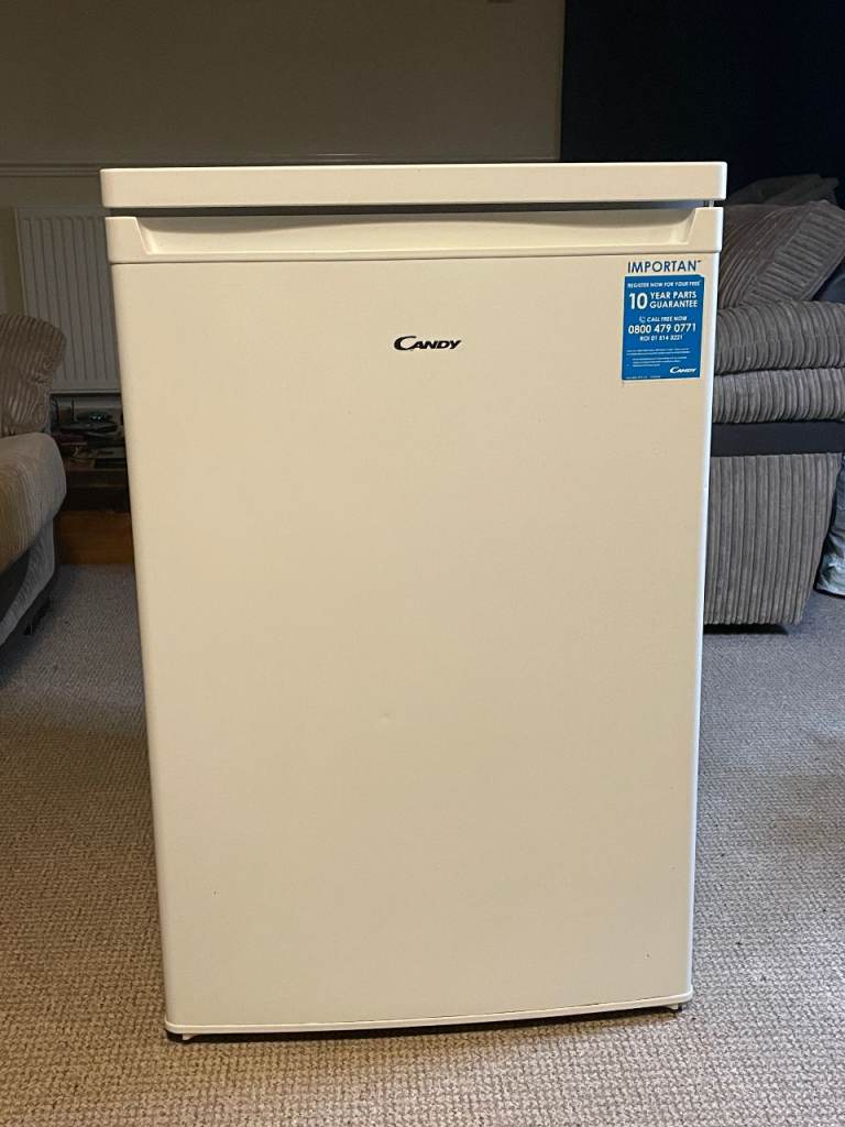 Candy 82 Litre Freestanding Under Counter Freezer 4 Drawer 55cm Great Condition Collection Only CO16