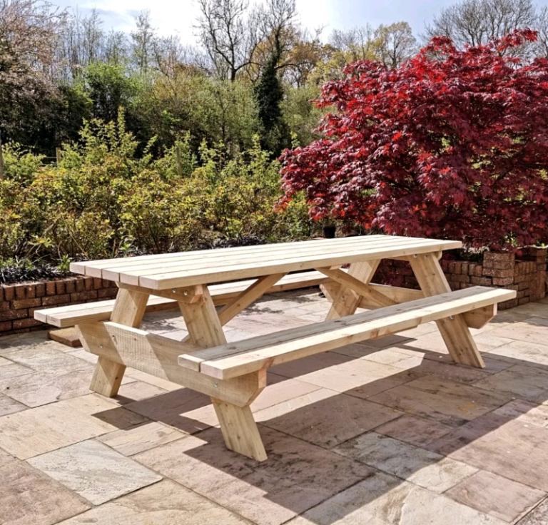 Picnic Table / Picnic Bench - Heavy Duty