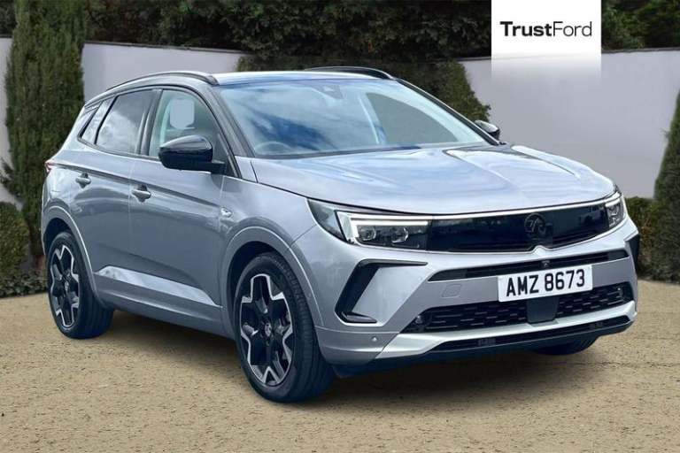 2023 Vauxhall Grandland Ultimate Manual Hatchback Petrol Manual