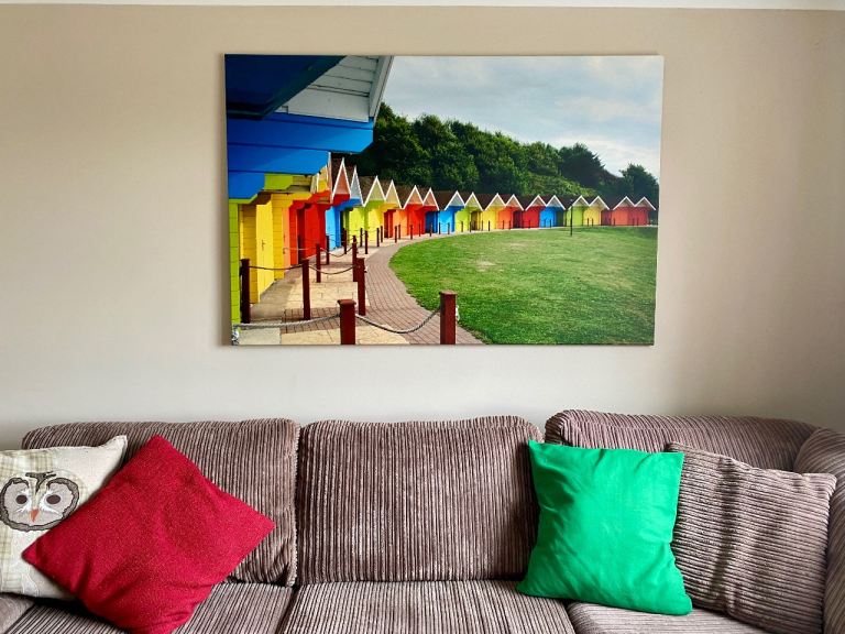 Vibrant 5ft Original Canvas - Scarboroughi Beach Huts (40" x 60")