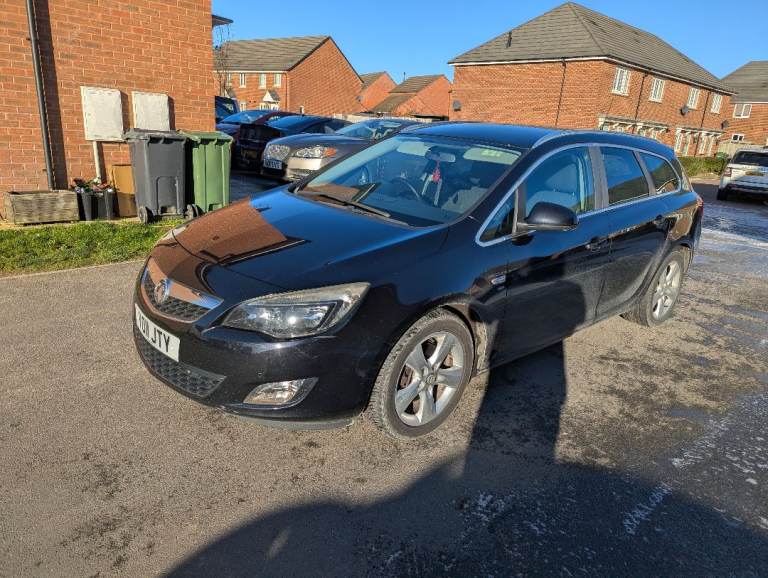 Vauxhall, ASTRA, Estate, 2011, Manual, 1686 (cc), 5 doors