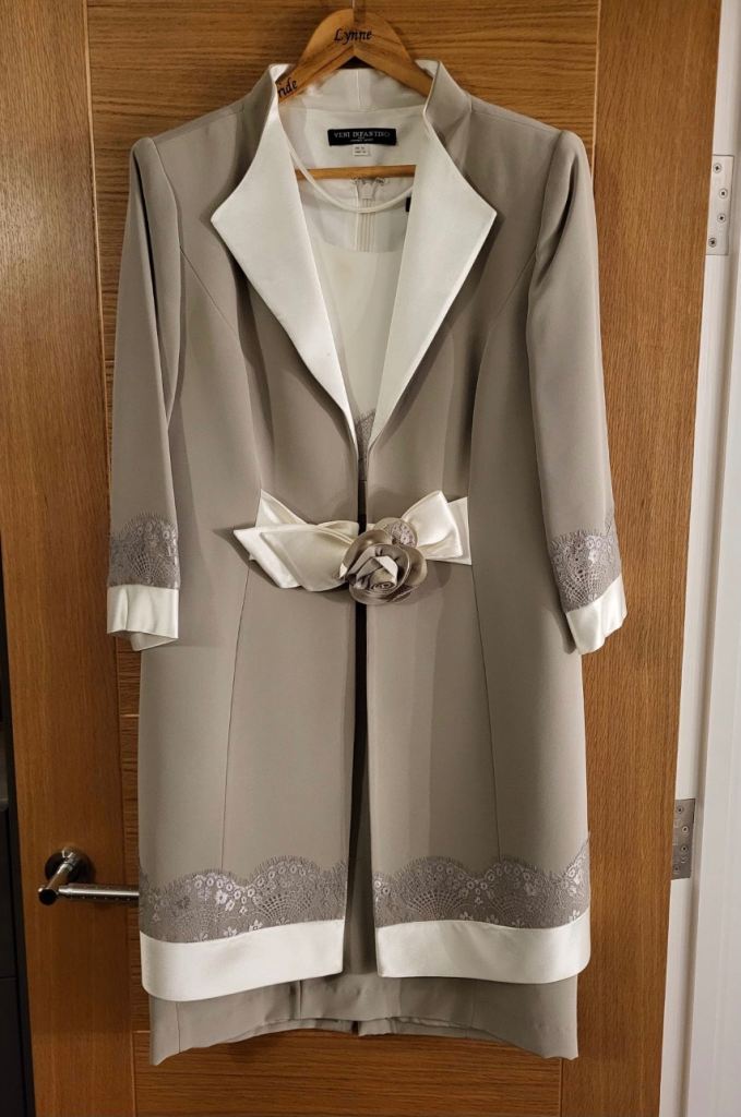 Mother of the Brides’ outfit