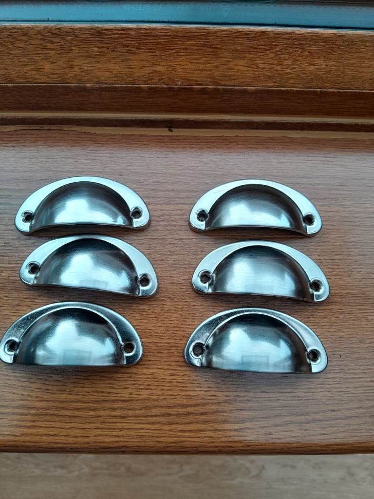 6 Silver Classic Vintage-Style Shell Cup Handles for Cabinets and Drawers