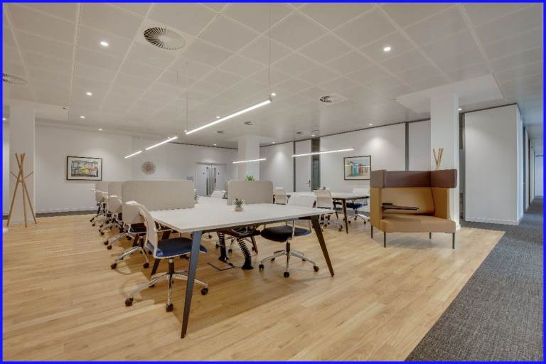 Milton Keynes - MK9 3JZ, Co-working 322 sqft serviced office to rent at Regus Silbury Boulevard